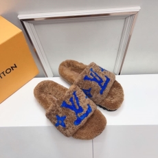 Louis Vuitton Slippers